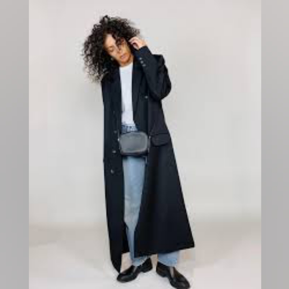 Vintage Classique Colllections black maxi coat
